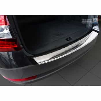 Protection de seuil arrière en acier inoxydable Skoda Octavia III Kombi Facelift 2017- 'Ribs'