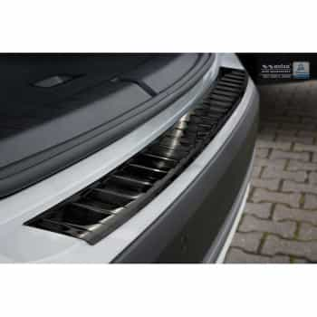 Protection de seuil arrière en acier inoxydable noir BMW X1 (F48) Facelift 2015- 'RIbs'