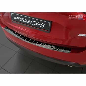 Protecteur de pare-chocs arrière en acier inoxydable chromé noir Mazda CX-5 II 2017- 'Ribs'