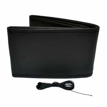 Housse de volant universelle Classic - Cuir PVC noir + Coutures noires (fermeture à lacet)