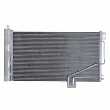 Condenseur, climatisation AC833892 Maxgear