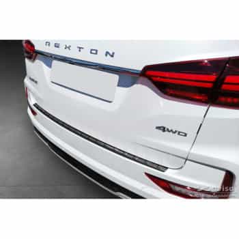 Protection de seuil de coffre arrière en inox noir adaptable à Ssangyong Rexton (YK) Facelift 2021- 'Ribs'