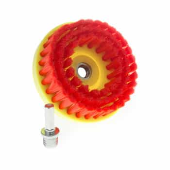 Brosse à tapis rigide et résistante