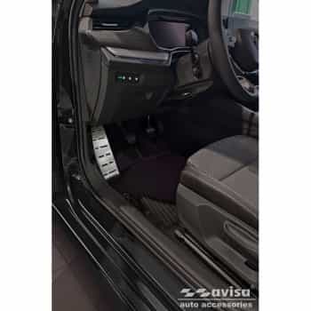 Repose-pieds en acier Avisa pour Skoda Octavia (NX_) (Liftback et Combi) 2020-