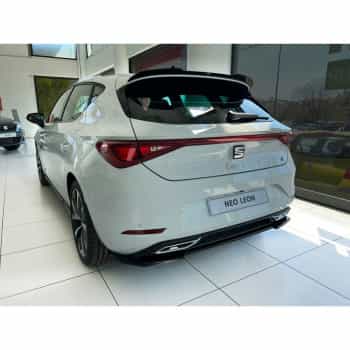 Jupe arrière sur mesure pour Seat Leon IV FR HB 5 portes 2020- (ABS)