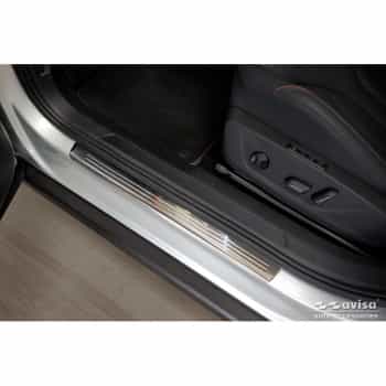 Seuils de porte en acier inoxydable sur mesure pour Skoda Enyaq 2020 - 'Lines' - 4 pièces