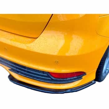 Jupes de pare-chocs arrière unidirectionnelles (coins) pour Ford Focus ST MK3 Facelift 2015-2018, noir brillant