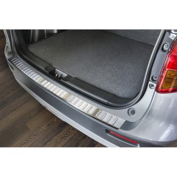 Protection de pare-chocs arrière en acier inoxydable Suzuki Vitara II 2015- 'Ribs'
