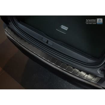 Protection de seuil arrière en acier inoxydable noir Peugeot 3008 II 2016- 'Ribs'