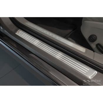 Seuils de porte en acier inoxydable sur mesure pour Volvo V90 & V90 Cross Country 2016 - - 'Lines' - 4 pièc