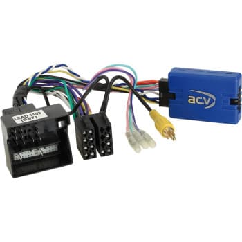 SWI Iveco Daily 2016-2018 avec navi OEM et prise Quadlock