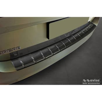 Protection de pare-chocs arrière en acier inoxydable noir sur mesure pour Skoda Superb IV Combi 2023 - 'Ribs'