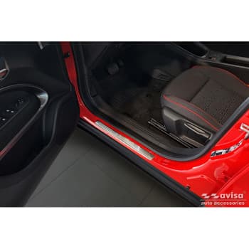 Seuils de porte en acier inoxydable sur mesure pour Fiat 600(e) (365_) 2023 - 'Lines' - 4 pièces